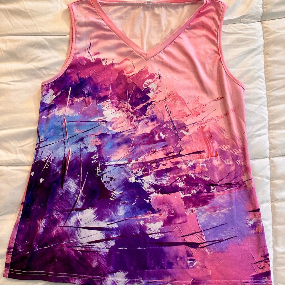Pink Graphic Fitted Tank Top